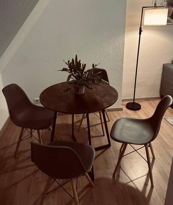 Gemuetliche Altstadtwohnung Mit Balkon Smart-tv Apartment Erfurt